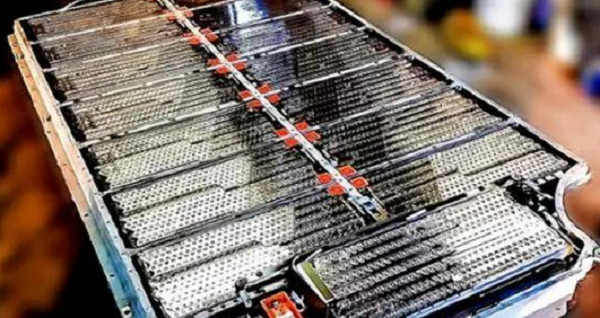 鋰離子電池最高電壓不能突破4.2V